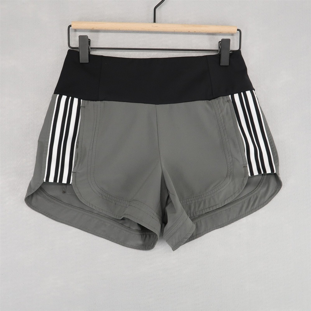 Athleta Ascender Shorts Womens 0 Gray Striped Running Back Zip Pocket High Rise